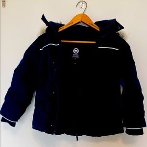 Canada Goose Black kids size 6-7